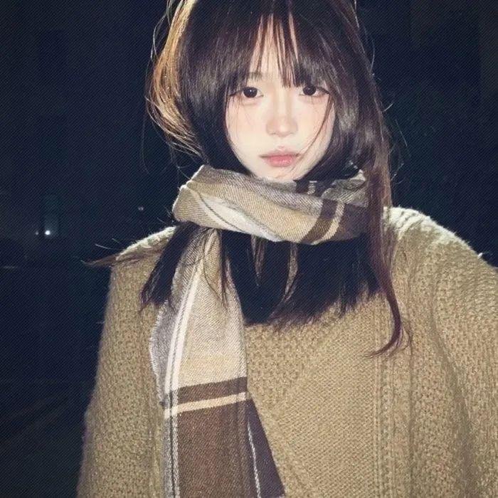 踮起脚尖靠近你